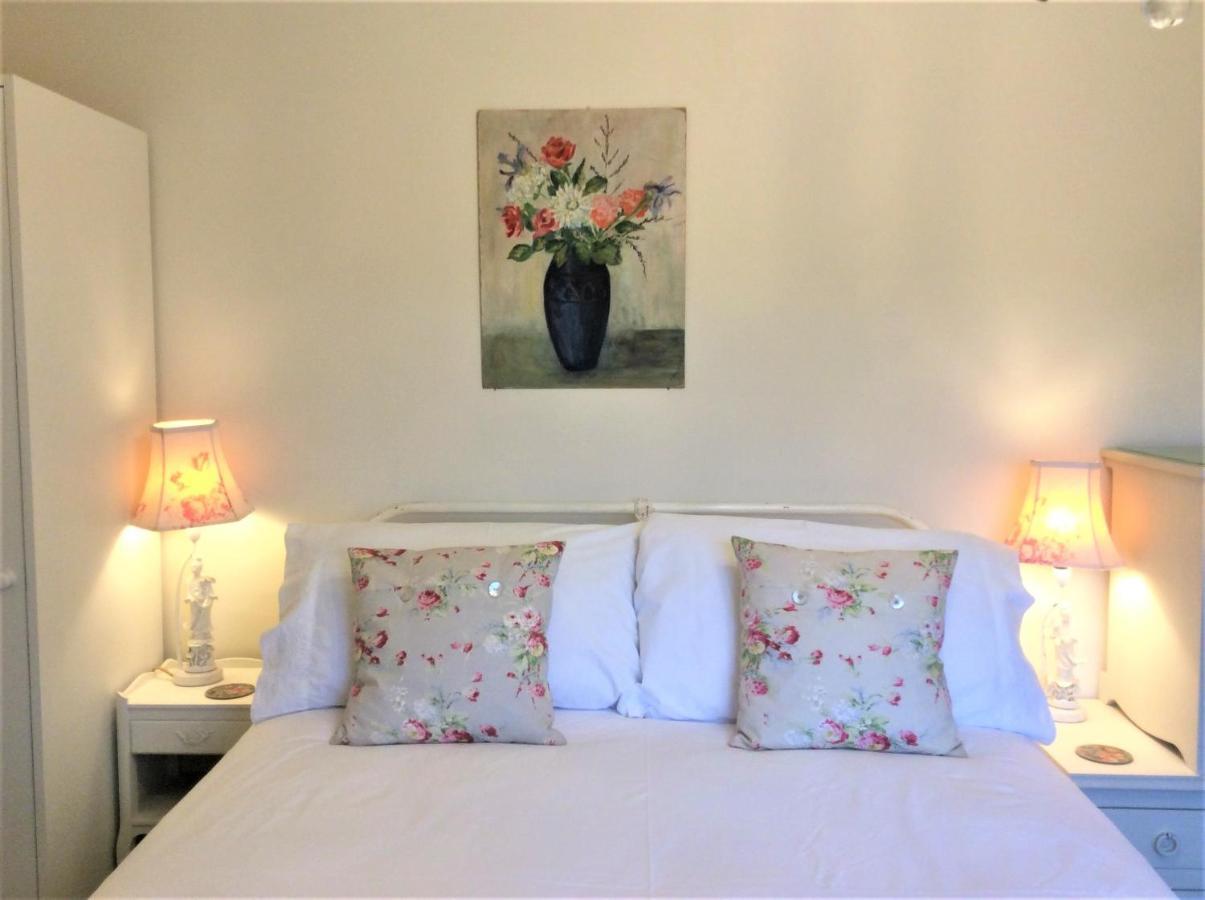 Bed and Breakfast Baytree House Веллс Екстер'єр фото
